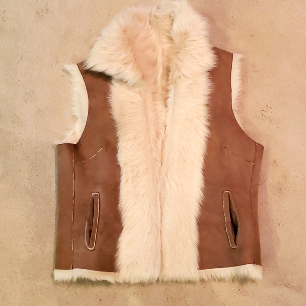 Burberry London shearling vest